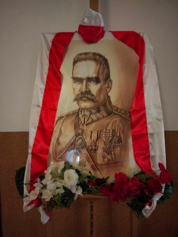 „ Już ją widzieli idącą …”