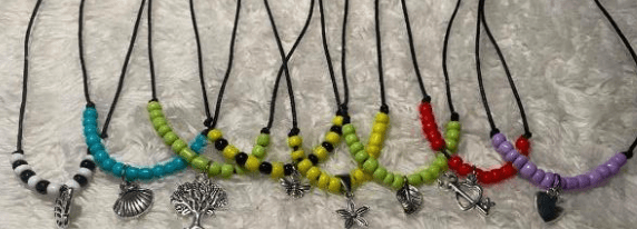 Miniprzedsiębiorstwo Handmadejewellery w finale Ogólnopolskiego Konkursu na Najlepsze Młodzieżowe Miniprzedsiębiorstwo w roku szk. 2021/2022