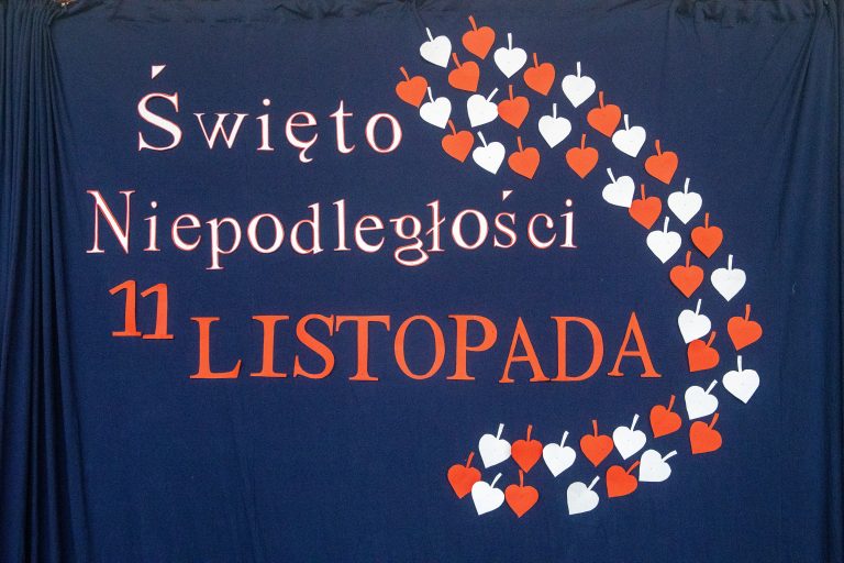 Koncert pieśni patriotycznych.