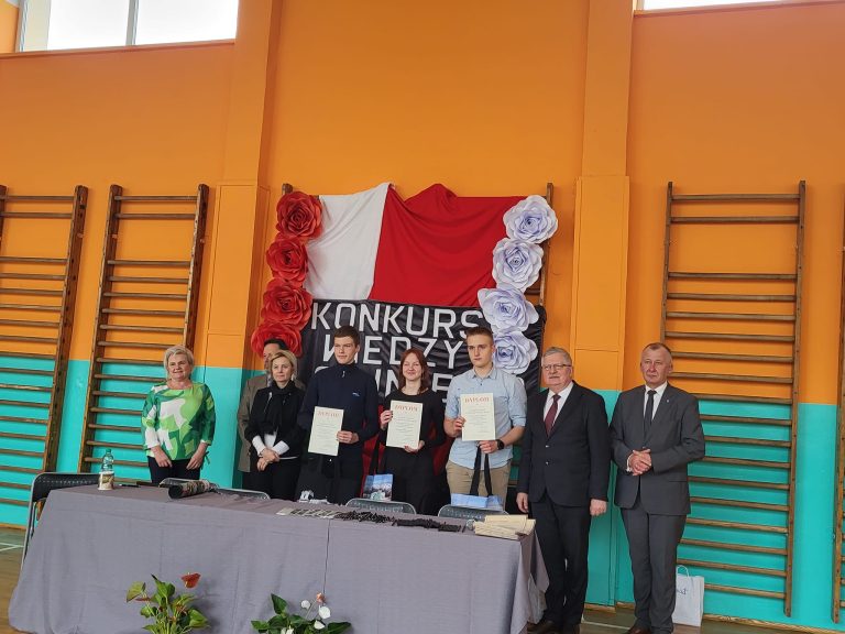 SUKCESY SIENKIEWICZAKÓW