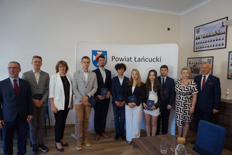 STYPENDYŚCI STAROSTY ŁAŃCUCKIEGO 2023
