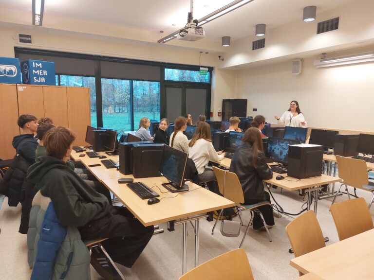 Budujemy nowy dom czyli  zajęcia z programem ArchiCAD.