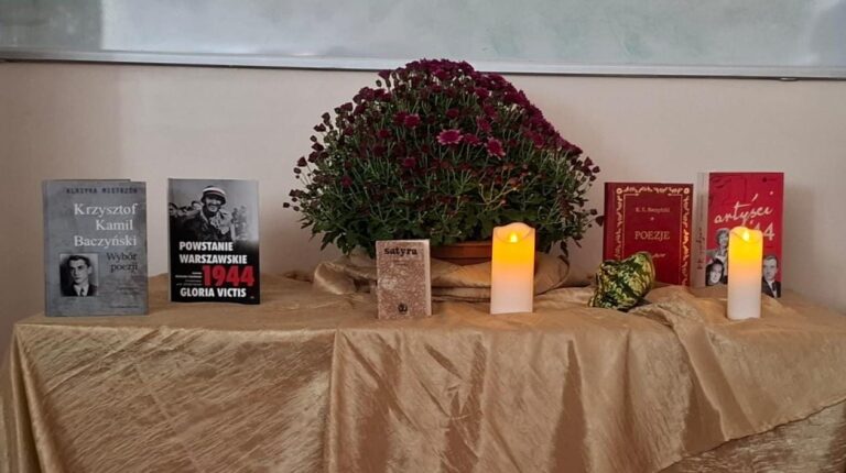 „Gloria victis” – GODZINA POEZJI w rocznicę upadku powstania warszawskiego